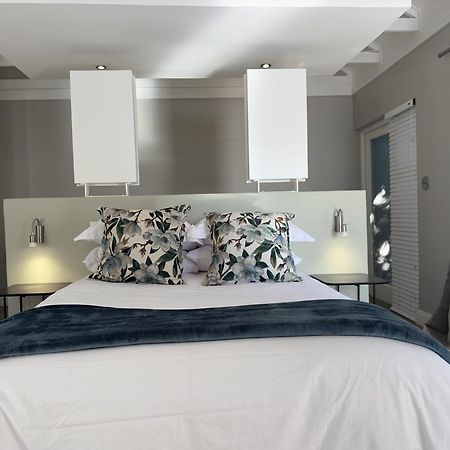 Serene Place Guest House & Conference Venue Affordable Luxury With Backup Power Roodepoort Extérieur photo